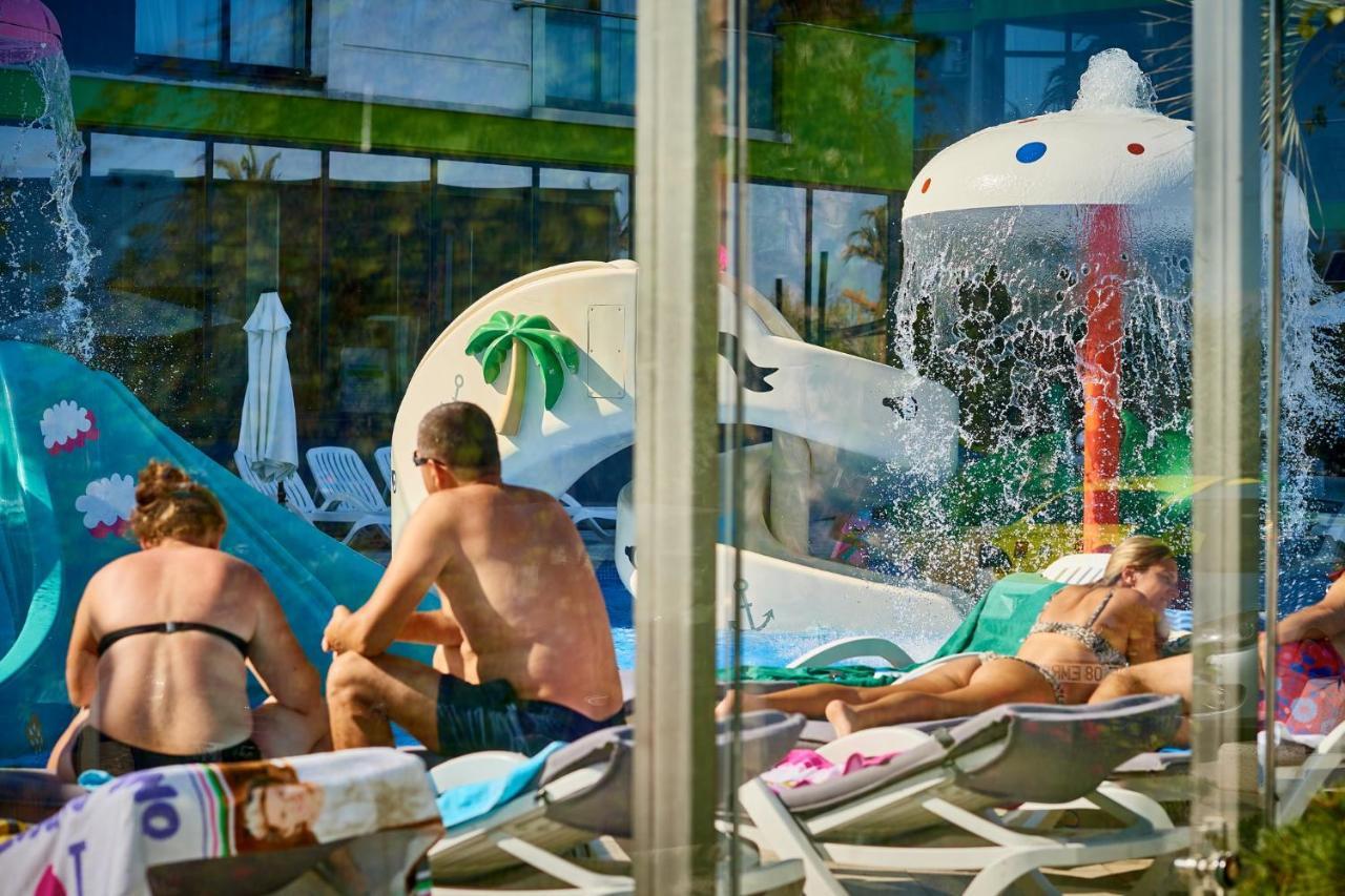 Sea Love Apt Spa N Pools Beach Resort 那沃达利 外观 照片